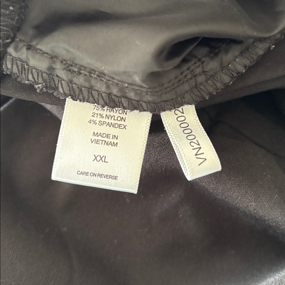 Dress shorts - Picture 4 of 8